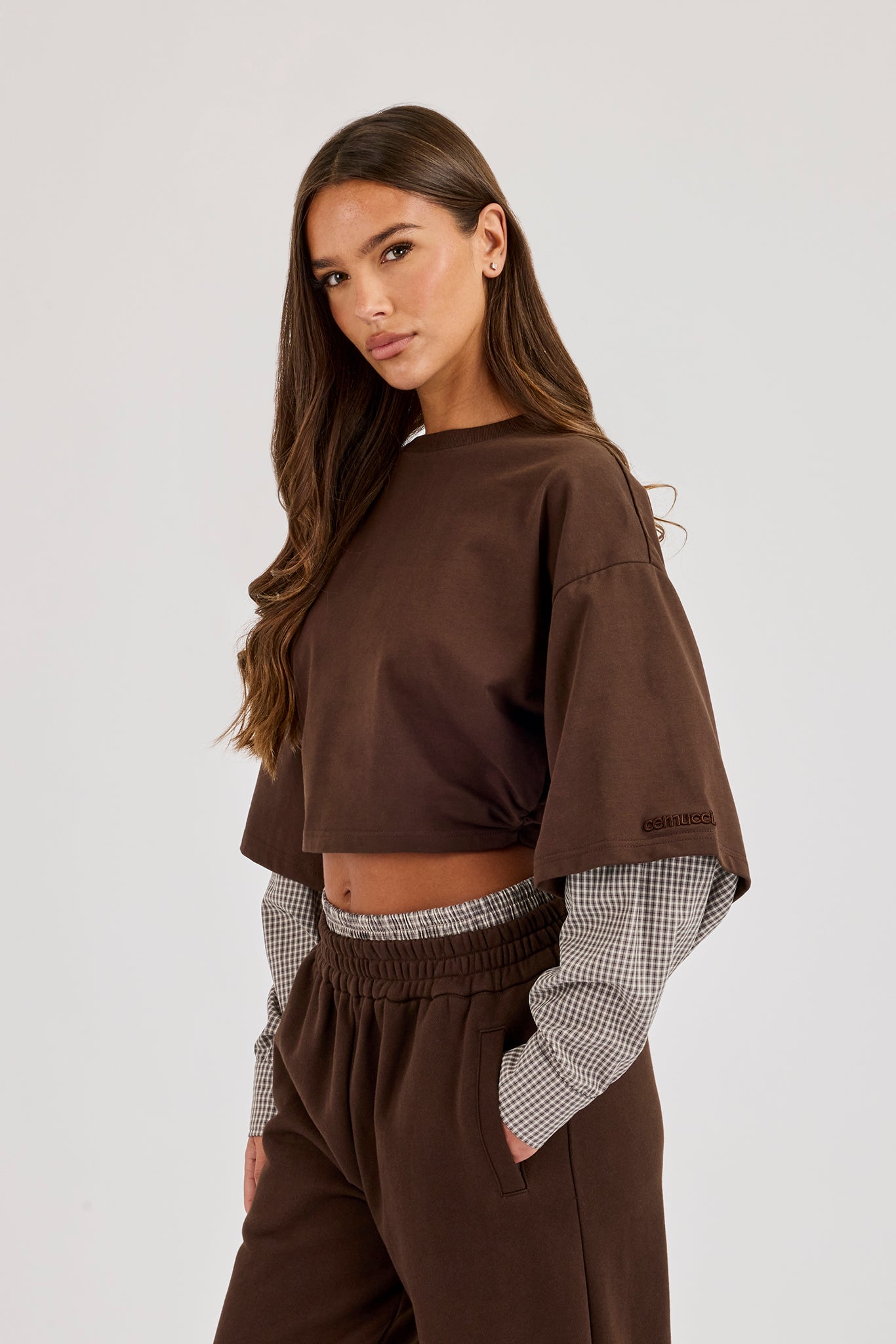 Cropped Oversized T-Shirt With Layered Shirt - Chocolate